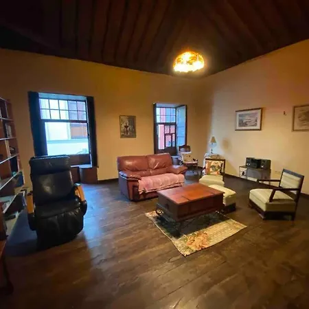 Casa Montanez, Caseron Historico Apartment